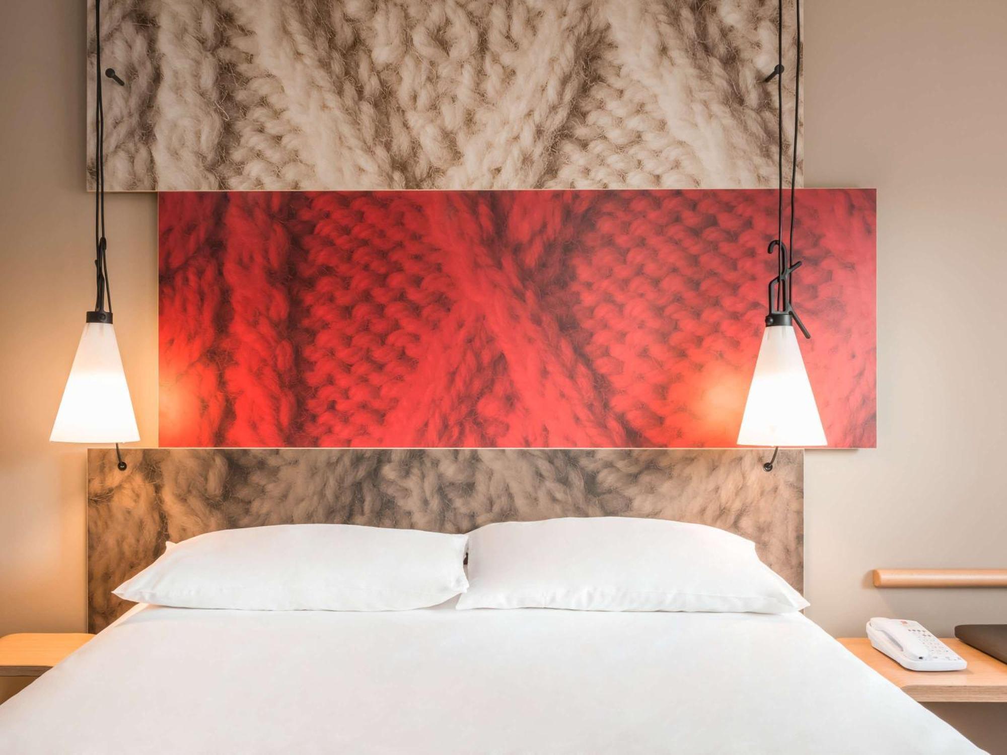 Ibis Carcassonne Est La Cite Hotel Luaran gambar