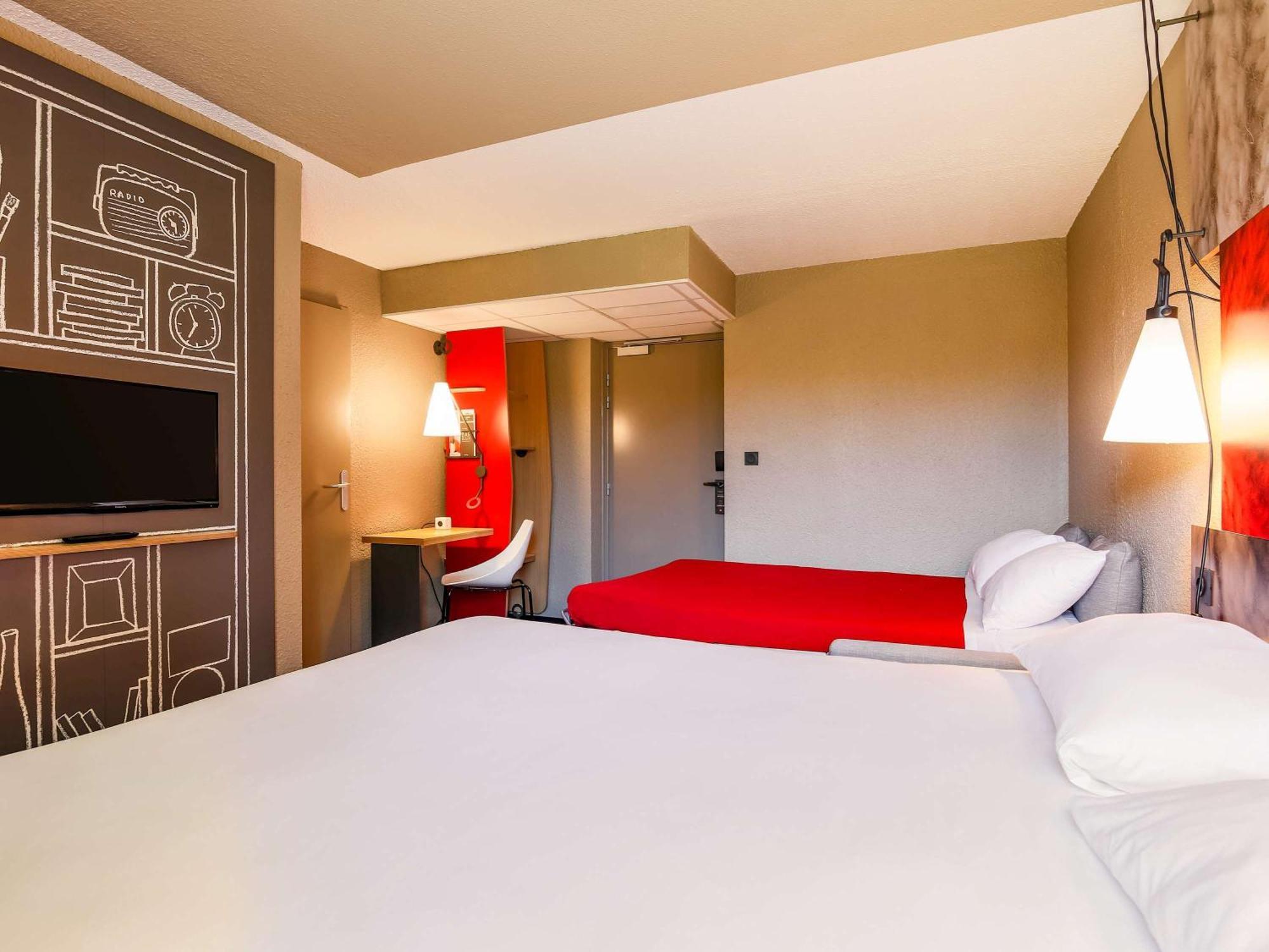 Ibis Carcassonne Est La Cite Hotel Luaran gambar
